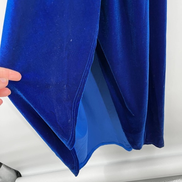 Lulu's Mira Velvet Midi Dress in Blue Size Small *Seamstress Special* - Picture 6 of 7